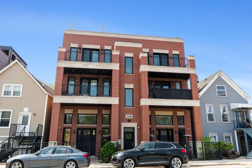 2n-3140 N Elston Ave, CHICAGO, IL, 60618-7130 | Card Image