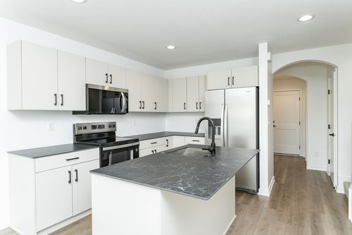 1089 Century Hills Ln Ne, Rochester, MN, 55906 | Card Image