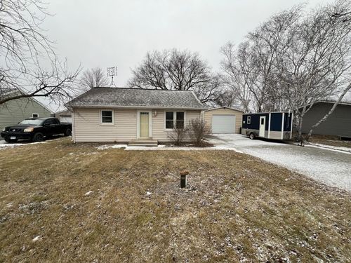 1042 Fir Avenue Nw, Wadena, MN, 56482 | Card Image