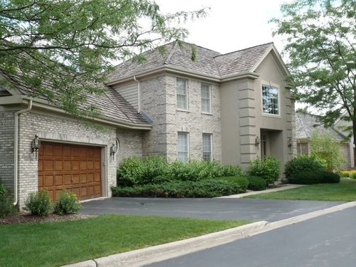 5 Hotchkiss Ct, Lincolnshire, IL, 60069-2113 | Card Image