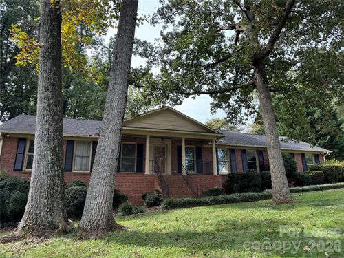 7942 Lake Vista Dr, Denver, NC, 28037-8573 | Card Image