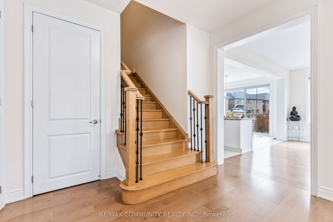10 Hornchurch St, House other with 6 bedrooms, 5 bathrooms and 2 parking in Whitby ON | Image 37