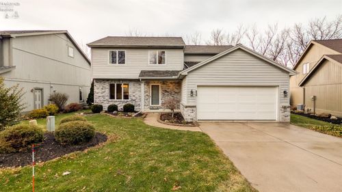 230 N Crest Dr, Port Clinton, OH, 43452-2799 | Card Image