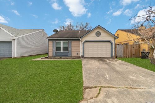 7511 Brandyridge, San Antonio, TX, 78250-2903 | Card Image