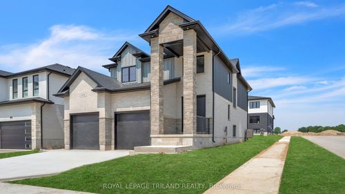 6484 Heathwoods Ave, London, ON, N6P0J7 | Card Image