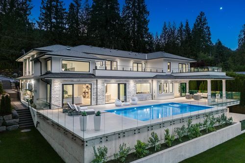 360 Southborough Dr, West Vancouver, BC, V7S1M1 | Card Image