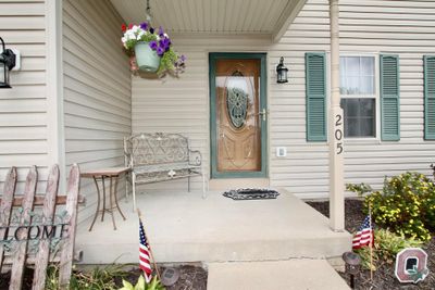 Front Porch | Image 2