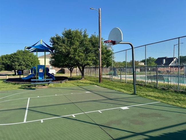 Community Sports Court | Image 25