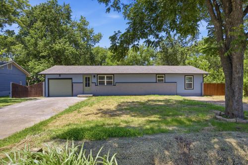 7713 Canyon Dr, Chattanooga, TN, 37416-3202 | Card Image