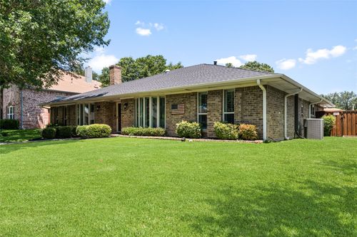 2501 Bluffton Dr, Plano, TX, 75075-7480 | Card Image