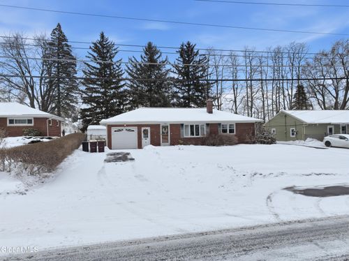 7 James Dr, Albany, NY, 12211-1515 | Card Image