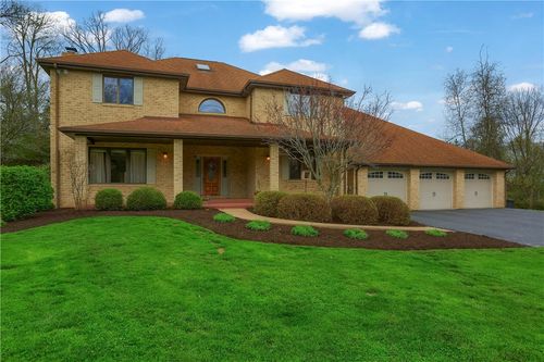110 Larkspur Circle, Penn Twp, PA, 16002 | Card Image
