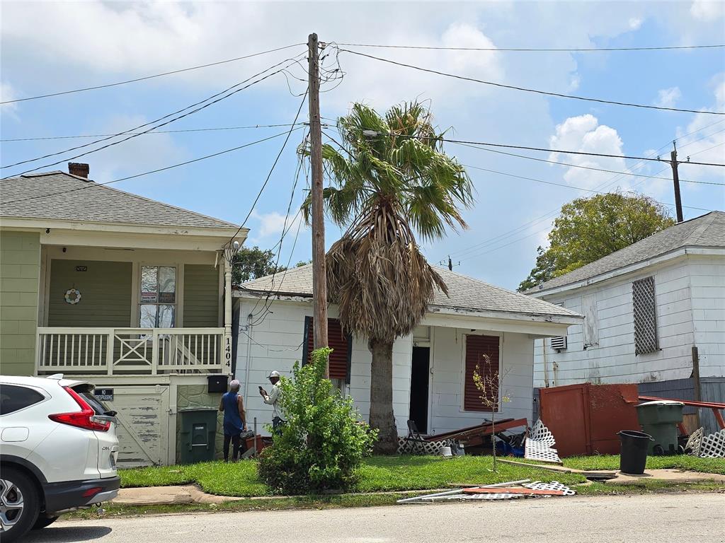 40th St, Galveston, TX 77550