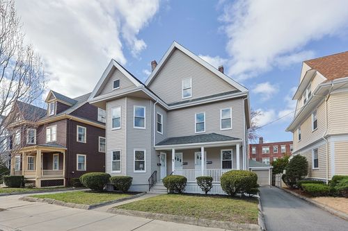 7 Hampshire St, Everett, MA, 02149-3790 | Card Image