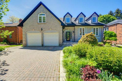 38 Balfour Drive, Hamilton, ON, L9C7A6 | Card Image