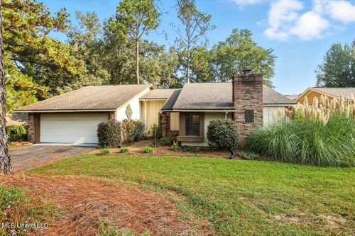 2 Pheasant Run, Clinton, MS, 39056-3588 | Card Image