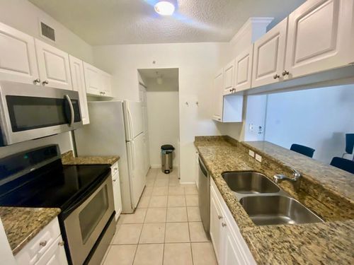 1911-17100 N Bay Rd, SUNNY ISLES BEACH, FL, 33160-3455 | Card Image