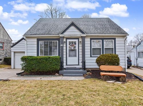 739 N 115th Street, Wauwatosa, WI, 53226 | Card Image