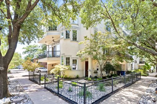 4039 Holland Ave, Dallas, TX, 75219-3833 | Card Image