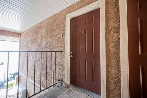 unit-120-4921 Indian River Dr, Las Vegas, NV, 89103-7485 | Card Image