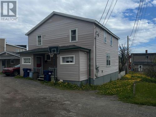 3-5 Roan Street, Corner Brook, NL, A2H5E3 | Card Image