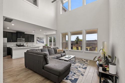 6205 Dumfries Ln, Austin, TX, 78744-4730 | Card Image