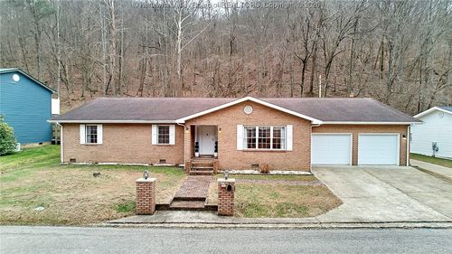 872 Country Estates Rd, Danville, WV, 25053-9223 | Card Image