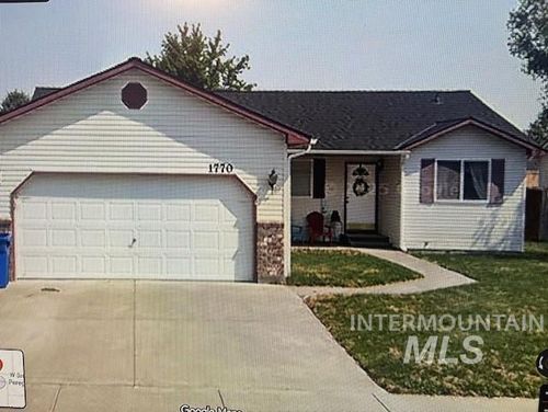 1770 Peregrine Dr, Mountain Home, ID, 83647-4406 | Card Image