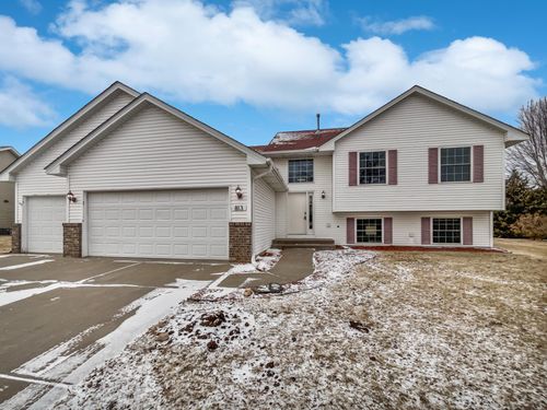 813 Deerfield Road, Watertown, MN, 55388 | Card Image