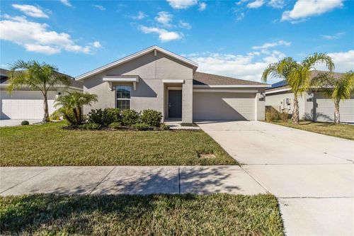 292 Pineywoods St, SAINT CLOUD, FL, 34772-7884 | Card Image