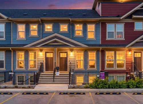 310 Cranbrook Sq Se, Calgary, AB, T3M3K8 | Card Image
