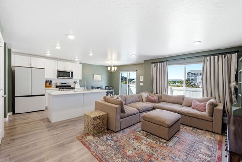 1084 Pilot St, Saratoga Springs, UT, 84045-5499 | Card Image