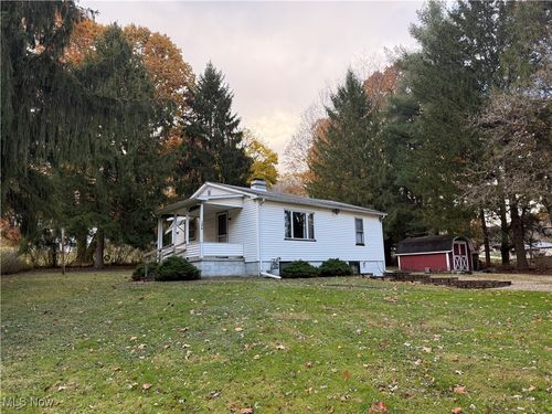 rear-122 Washington Ave, Uhrichsville, OH, 44683-1963 | Card Image