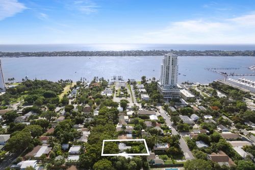 426 48th St, West Palm Beach, FL, 33407-2814 | Card Image