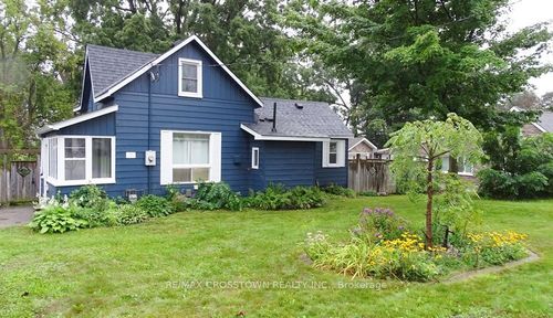 39 Grove St W, Barrie, ON, L4N1M6 | Card Image