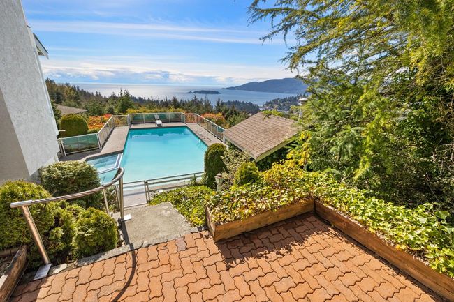 4791 Westwood Place, House other with 5 bedrooms, 3 bathrooms and 4 parking in West Vancouver BC | Image 23