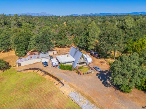10268 Deschutes Rd, Palo Cedro, CA, 96073-9731 | Card Image