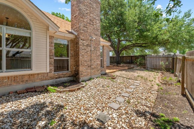 So much space on this corner lot | Image 34