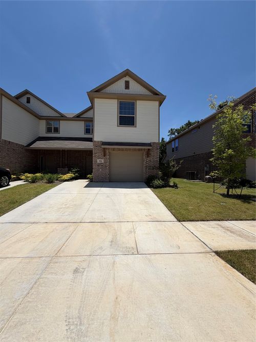 504 Saddle Ln, Denton, TX, 76205-2051 | Card Image