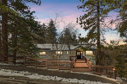 2730 View Dr, Running Springs, CA, 92382-7596 | Card Image
