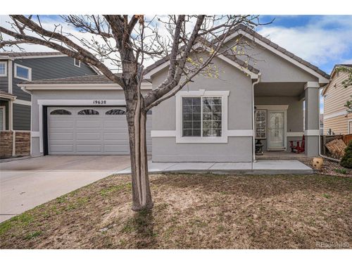19628 E 58th Pl, Aurora, CO, 80019-2033 | Card Image