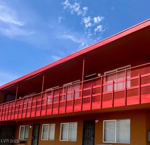 3-239 W Cleveland Ave, Las Vegas, NV, 89102-5111 | Card Image
