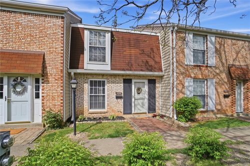 1207 Georgetown Ct, Fairborn, OH, 45324-6007 | Card Image