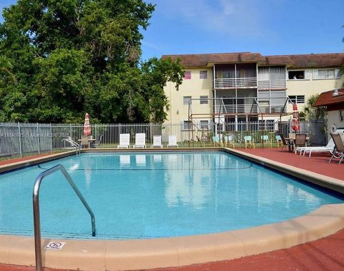 403-4047 Nw 16th St, Lauderhill, FL, 33313-5851 | Card Image