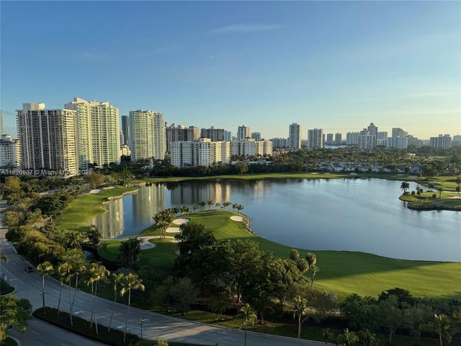 APT-1906 - 3675 N Country Club Dr, Condo with 2 bedrooms, 2 bathrooms and null parking in Aventura FL | Image 67