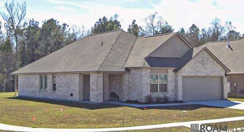 35648 Avery Dr, Denham Springs, LA, 70706-1279 | Card Image
