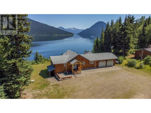 4490 Bowron Lake Road, Wells, BC, V0K2R0 | Card Image