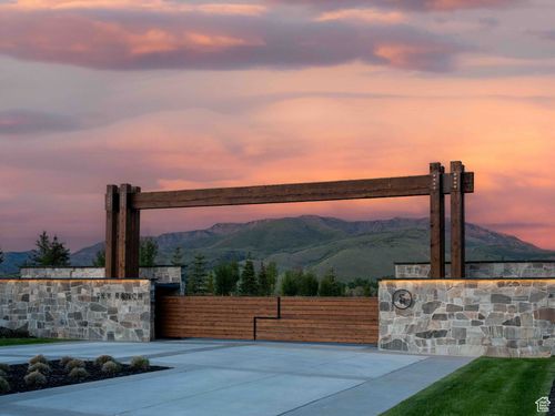 5-7379 E Sky Ranch Rd, Huntsville, UT, 84317-6000 | Card Image