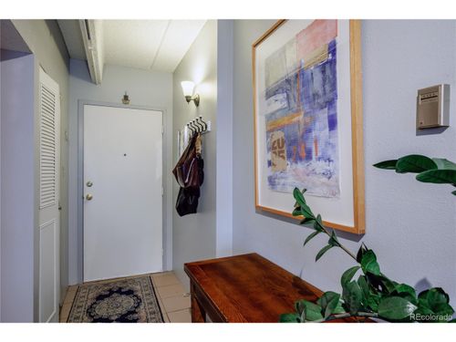 416-555 E 10th Ave, Denver, CO, 80203-3255 | Card Image