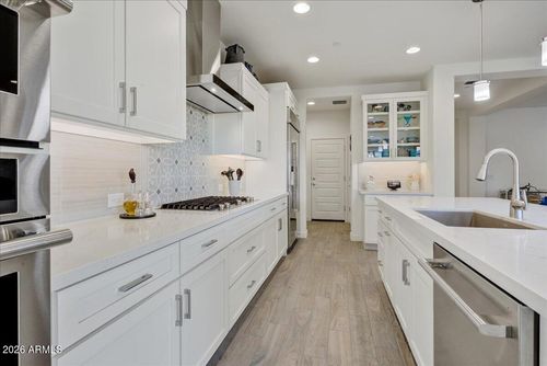 18209 E Paria Canyon Dr, Rio Verde, AZ, 85263-0064 | Card Image